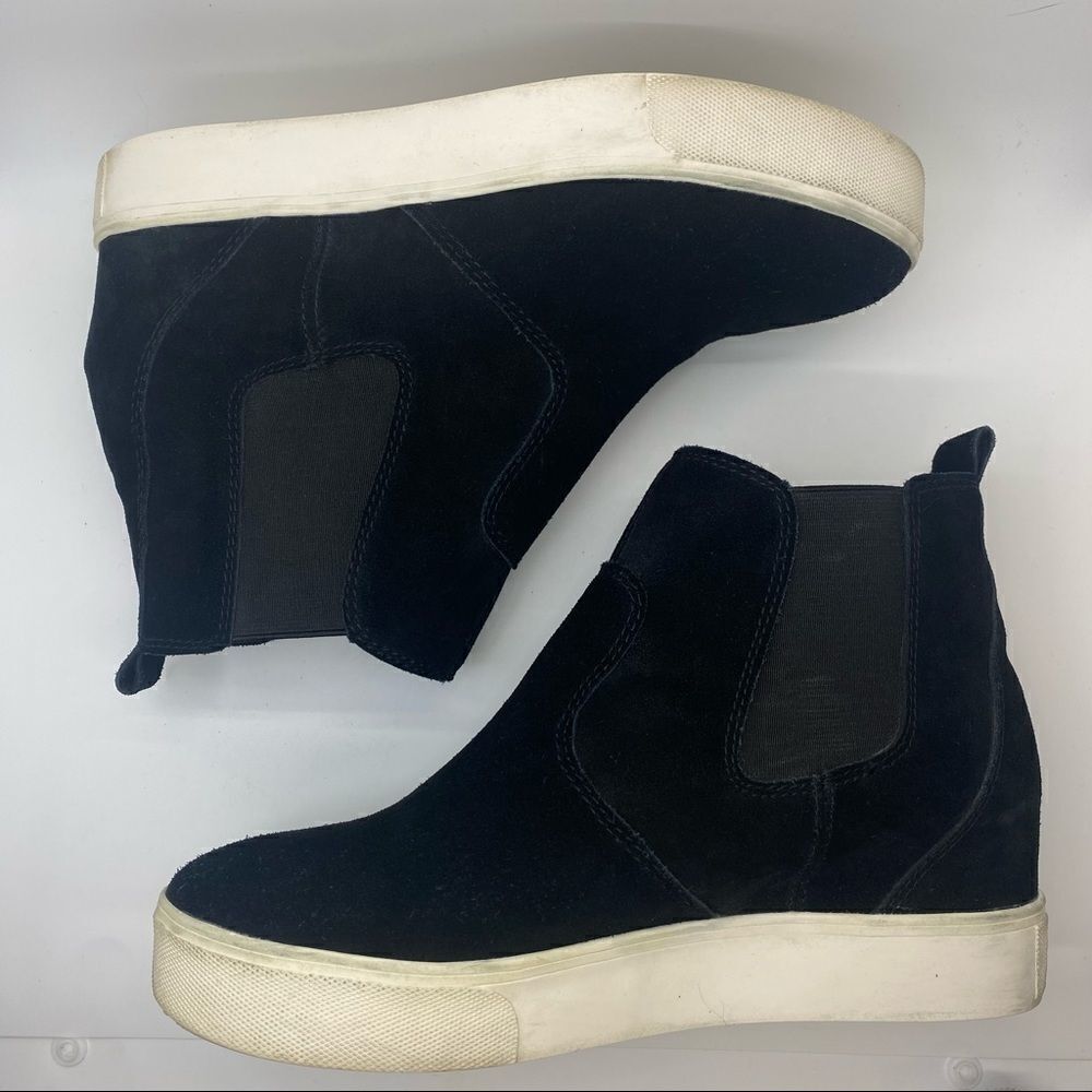 J/SLIDES Sami Suede Platform Booties - Picture 5 of 8